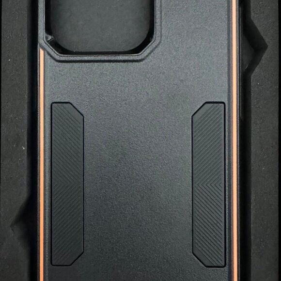 iPhone 13 Pro Case, Screen Protector, Lens Protector & Popsocket (4pcs) - Picture 2 of 5